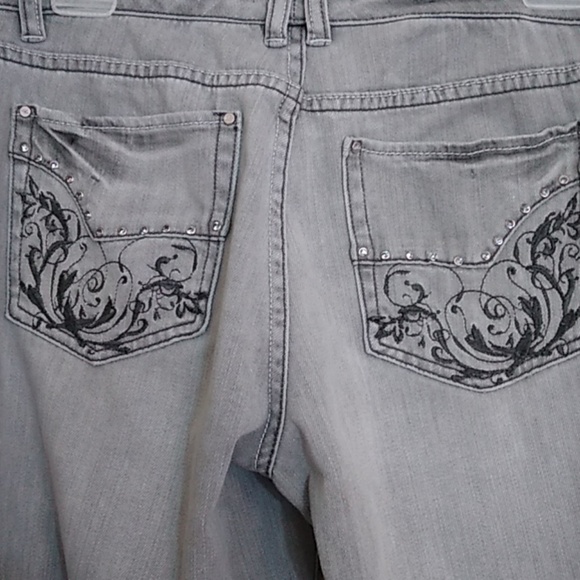 White House Black Market Jeans - Picture 3 of 4